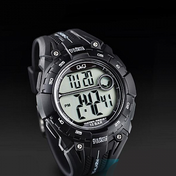 Q&Q M121-003